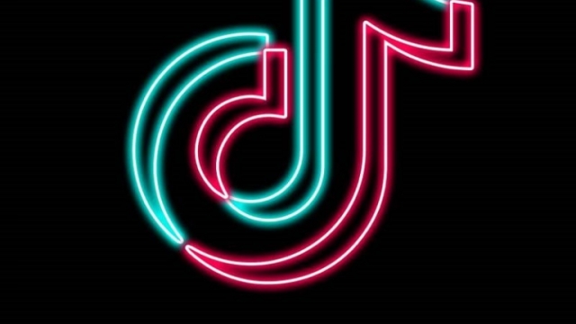 From Scrolling to Shopping: Unveiling the TikTok Retail Revolution