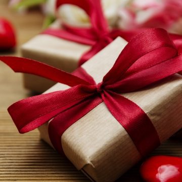 The Art of Gifting: Unwrapping Joy One Thoughtful Present at a Time